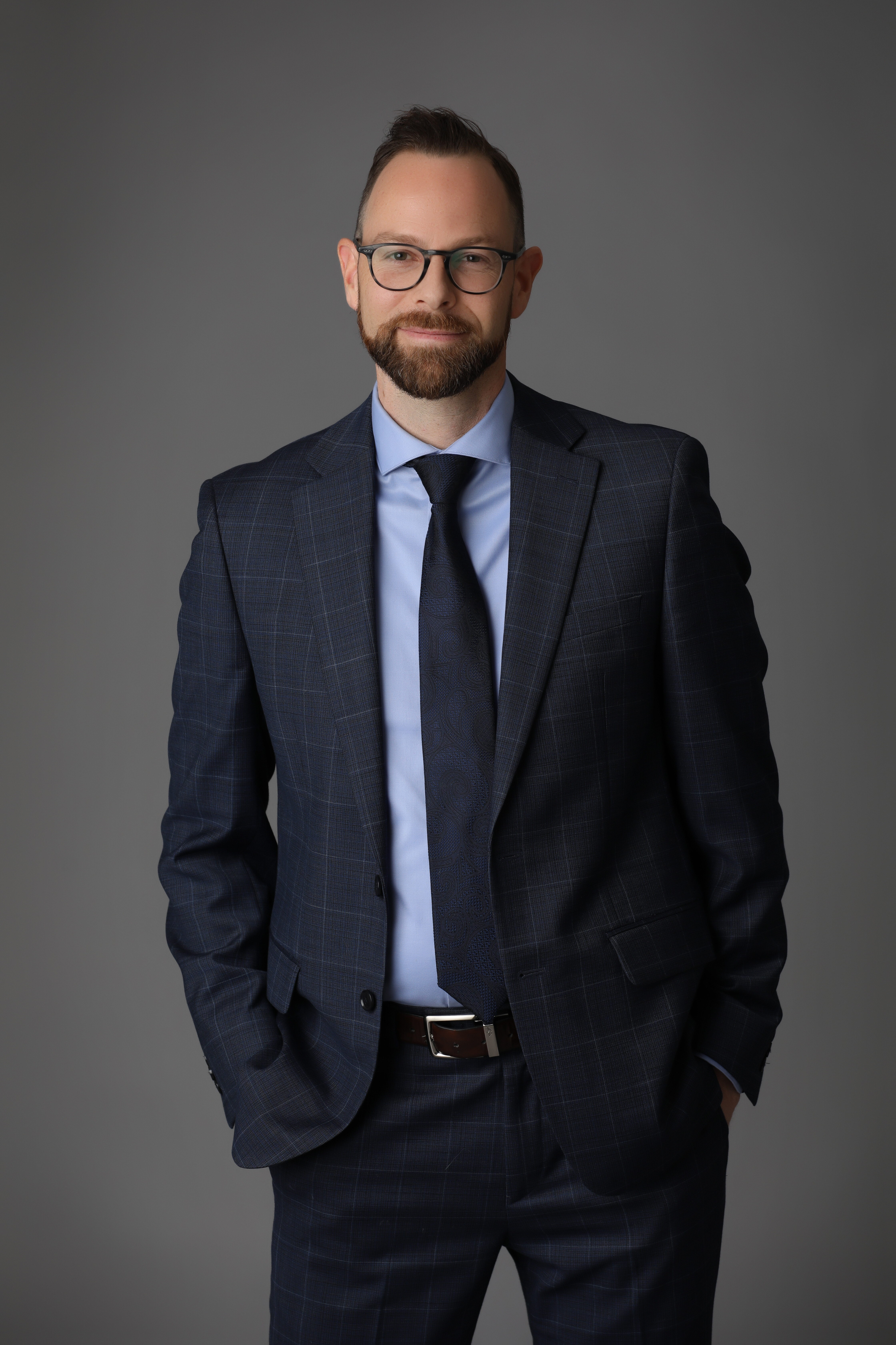 Individual – Jonathon Everden logo